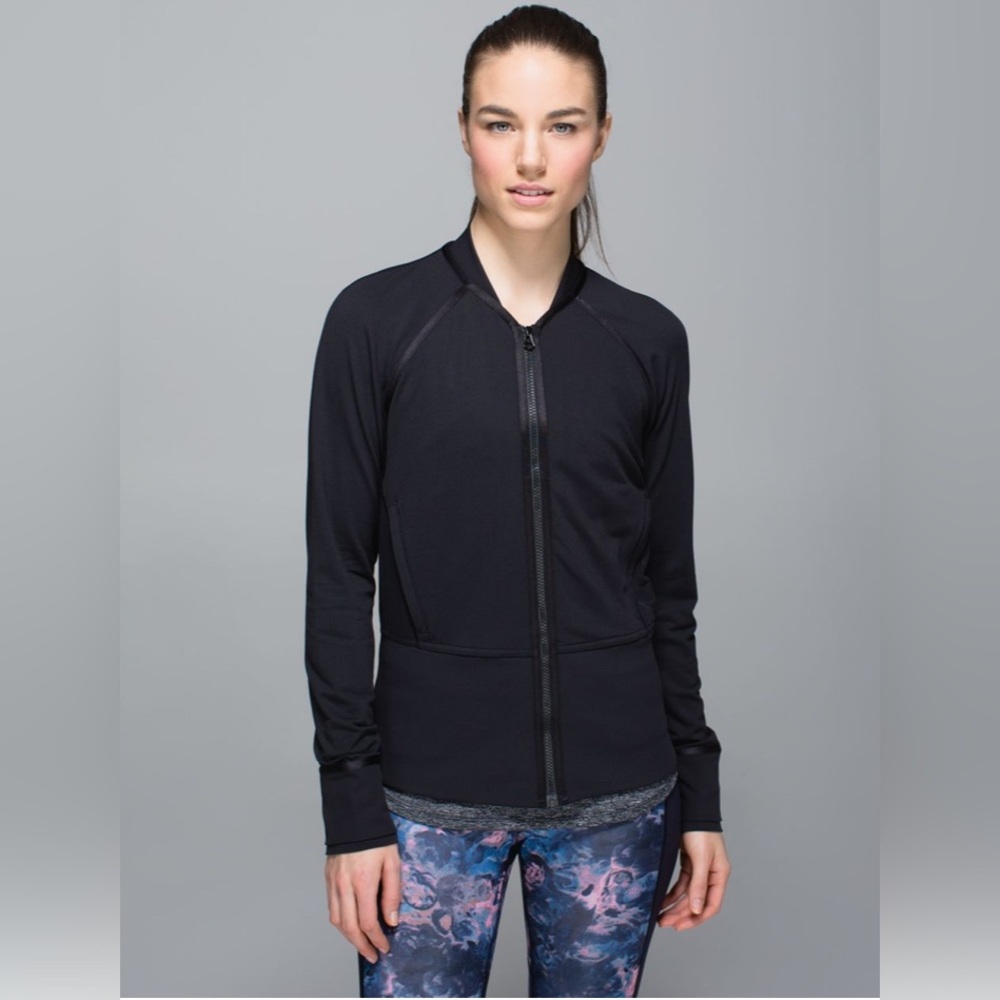 Lululemon If You’re Lucky Jacket, Mesh Back, Black, Size 4, Excellent Condition!